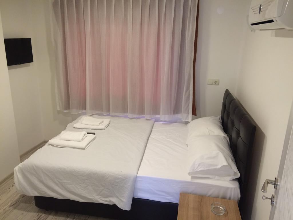 Aydin Eli̇T Pansi̇Yon Bed & Breakfast Bilik gambar